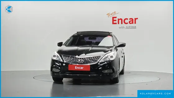 HYUNDAI GRANDEUR HG240 MODERN