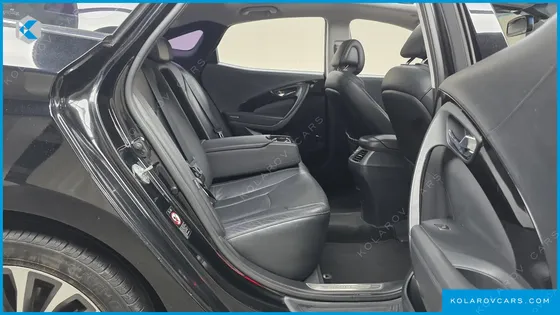 HYUNDAI GRANDEUR HG240 MODERN