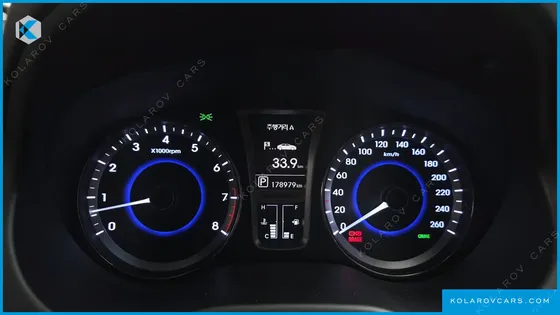 HYUNDAI GRANDEUR HG240 MODERN