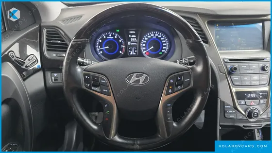 HYUNDAI GRANDEUR HG240 MODERN