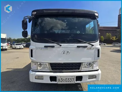 HYUNDAI MEGA TRUCK GOLD