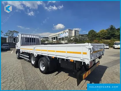 HYUNDAI MEGA TRUCK GOLD