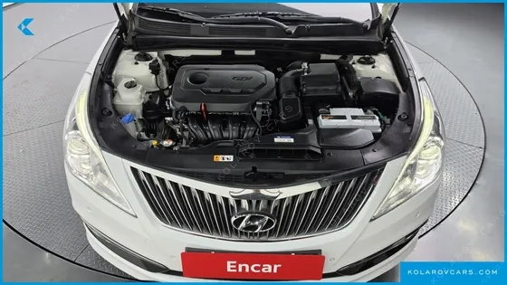 HYUNDAI GRANDEUR HG240 MODERN