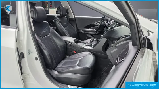 HYUNDAI GRANDEUR HG240 MODERN
