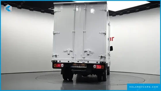 HYUNDAI PORTER II SUPER CABIN LPG