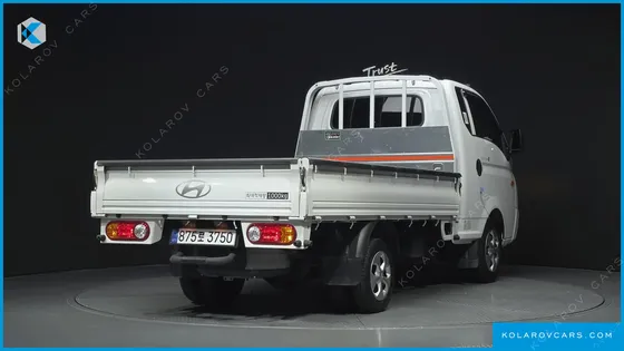 HYUNDAI PORTER II SUPER CABIN LPG