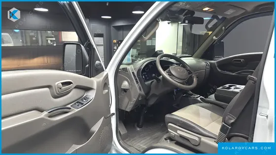 HYUNDAI PORTER II SUPER CABIN LPG