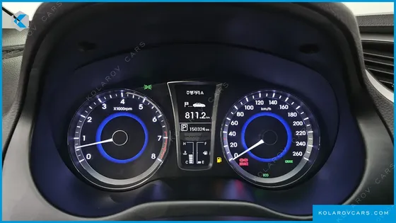 HYUNDAI GRANDEUR HG240 LUXURY
