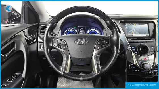 HYUNDAI GRANDEUR HG240 LUXURY