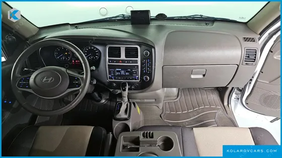 HYUNDAI PORTER II SUPER CABIN LPG