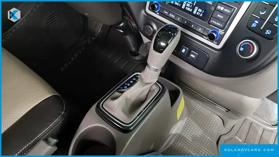 HYUNDAI PORTER II SUPER CABIN LPG