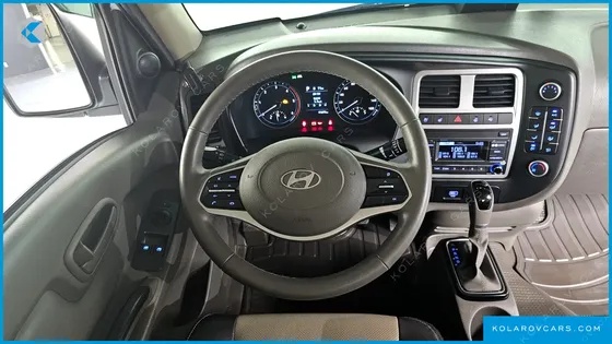 HYUNDAI PORTER II SUPER CABIN LPG