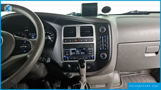 HYUNDAI PORTER II SUPER CABIN LPG