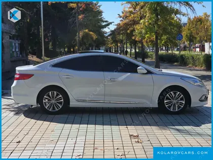HYUNDAI GRANDEUR HG240 MODERN