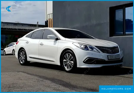 HYUNDAI GRANDEUR HG240 MODERN