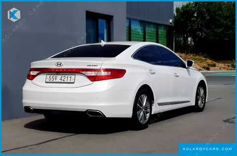 HYUNDAI GRANDEUR HG240 MODERN