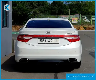 HYUNDAI GRANDEUR HG240 MODERN