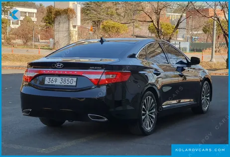 HYUNDAI GRANDEUR HG240 MODERN
