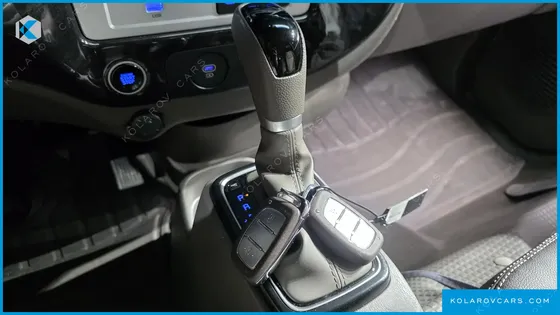 HYUNDAI PORTER II DOUBLE CABIN LPG