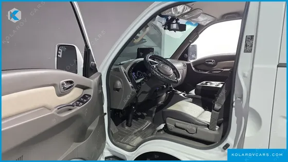 HYUNDAI PORTER II DOUBLE CABIN LPG