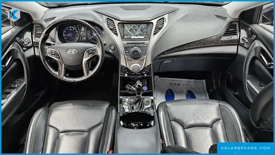 HYUNDAI GRANDEUR HG240 LUXURY