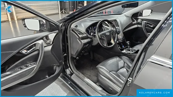 HYUNDAI GRANDEUR HG240 LUXURY