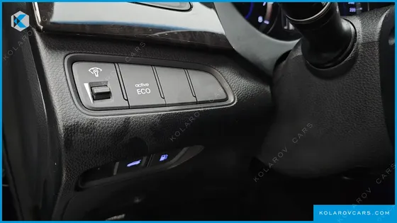 HYUNDAI GRANDEUR HG240 LUXURY