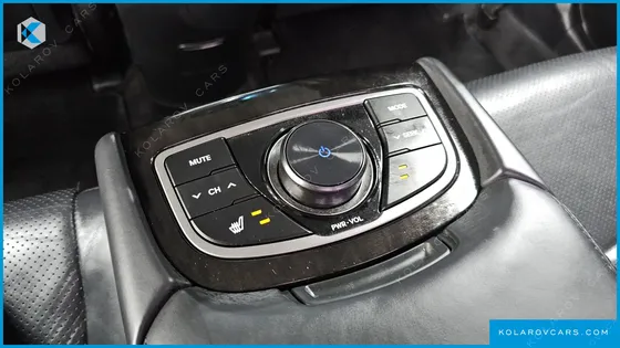 HYUNDAI GRANDEUR HG240 LUXURY
