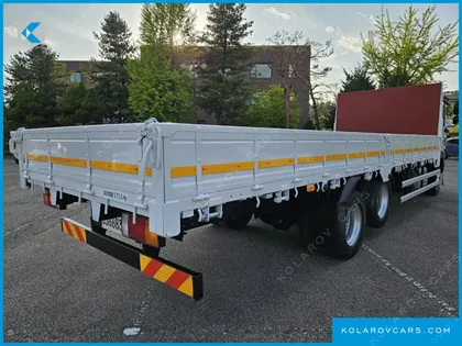 HYUNDAI MEGA TRUCK GOLD