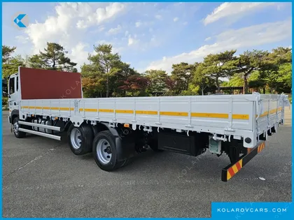 HYUNDAI MEGA TRUCK GOLD