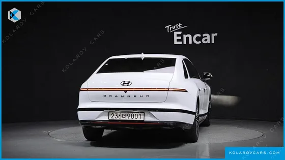 HYUNDAI GRANDEUR CALLIGRAPHY