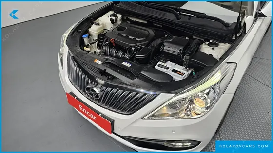 HYUNDAI GRANDEUR HG240 MODERN COLLECTION