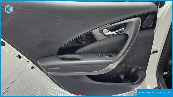 HYUNDAI GRANDEUR HG240 MODERN COLLECTION