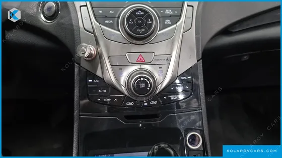 HYUNDAI GRANDEUR LPG HG300 PRIME