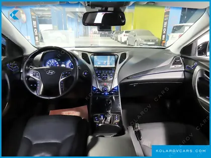 HYUNDAI GRANDEUR HG300 ROYAL