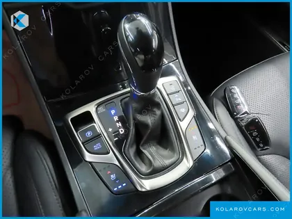 HYUNDAI GRANDEUR HG300 ROYAL