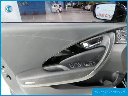 HYUNDAI GRANDEUR HG300 ROYAL