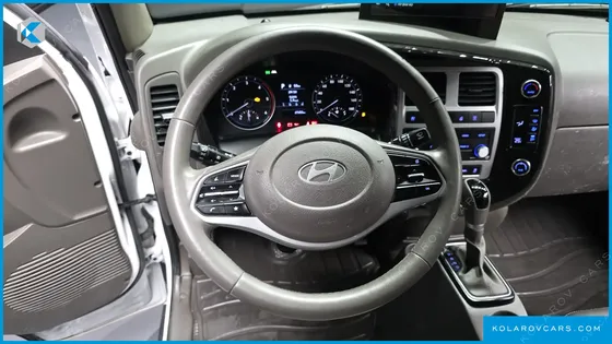 HYUNDAI PORTER II SUPER CABIN LPG
