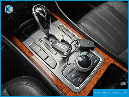 HYUNDAI EQUUS VS500