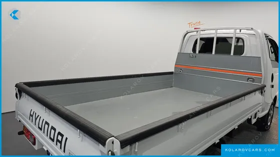 HYUNDAI PORTER II SUPER CABIN LPG