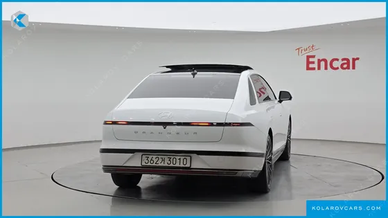 HYUNDAI GRANDEUR CALLIGRAPHY