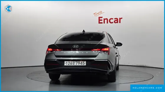HYUNDAI ELANTRA (AVANTE) MODERN