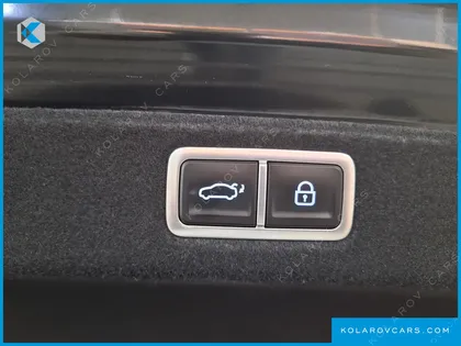HYUNDAI GRANDEUR PREMIUM