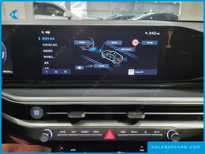 HYUNDAI GRANDEUR PREMIUM