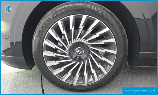HYUNDAI GRANDEUR HONORS