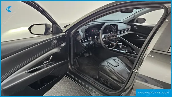 HYUNDAI ELANTRA (AVANTE) MODERN