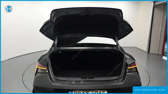 HYUNDAI ELANTRA (AVANTE) INSPIRATION