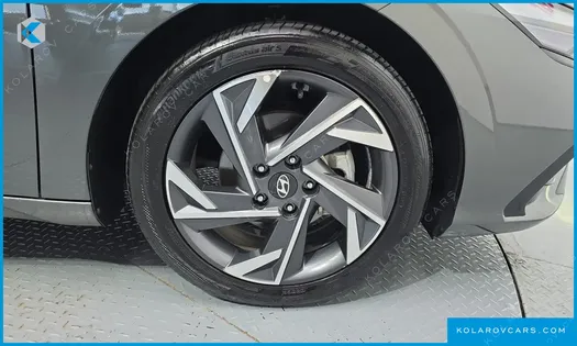 HYUNDAI ELANTRA (AVANTE) INSPIRATION