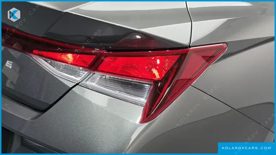 HYUNDAI ELANTRA (AVANTE) MODERN