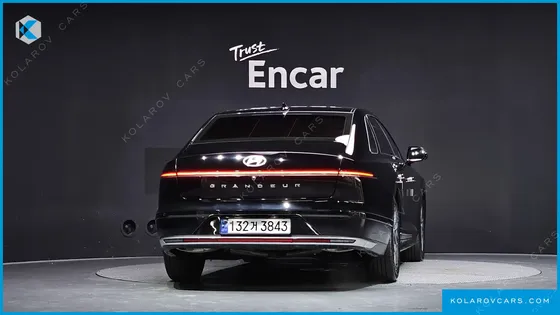 HYUNDAI GRANDEUR PREMIUM